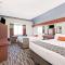 Microtel Inn & Suites Urbandale - Urbandale