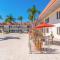 Hibiscus Suites - Sarasota