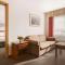 Super 8 by Wyndham Drayton Valley