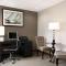 Super 8 by Wyndham Portland Airport - بورتلاند
