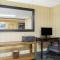 Super 8 by Wyndham Bentonville