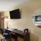 Super 8 by Wyndham Mattoon - Mattoon