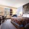 Super 8 by Wyndham Charlotte University