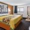 Super 8 by Wyndham Dixon - Dixon