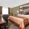 Super 8 by Wyndham LaGrande - لا غراند