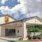 Super 8 by Wyndham Clarksville AR - Clarksville