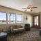 Super 8 by Wyndham Blackwell