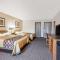Super 8 by Wyndham Lewisburg