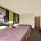 Super 8 by Wyndham Muncie/Ball St. College Area