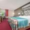 Super 8 by Wyndham Menomonie WI