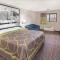 Super 8 by Wyndham Muscatine - Muscatine