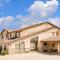 Super 8 by Wyndham Centerville - Centerville