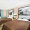 Super 8 by Wyndham Dodgeville