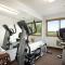 Super 8 by Wyndham Eveleth - Eveleth