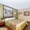 Super 8 by Wyndham Fairmont