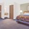 Super 8 by Wyndham Middletown