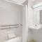 Super 8 by Wyndham Lake George/Warrensburg Area