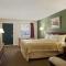 Super 8 by Wyndham Mifflinville Near Bloomsburg