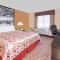 Super 8 South by Wyndham