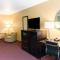 Super 8 by Wyndham Richmond