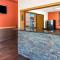 Super 8 by Wyndham Lincoln West