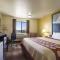 Super 8 by Wyndham Kennewick - Kennewick