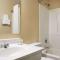 Super 8 by Wyndham Salem