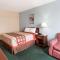 Super 8 by Wyndham Woodstock