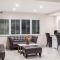 Days Inn by Wyndham San Diego Hotel Circle
