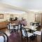 Super 8 by Wyndham Oxford