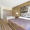Super 8 by Wyndham Hull Street Midlothian Richmond Area