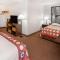 Super 8 by Wyndham Pekin/Peoria Area