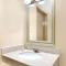 Days Inn by Wyndham Newport News City Center Oyster Point