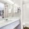 Super 8 by Wyndham Madison