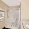 Super 8 by Wyndham Siloam Springs