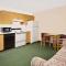 Super 8 by Wyndham Battle Mountain