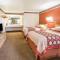 Super 8 by Wyndham Mount Vernon