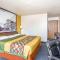 Super 8 by Wyndham Mesa Gilbert