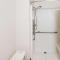 Super 8 by Wyndham Richfield Cleveland