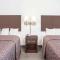 Super 8 by Wyndham Cedar Falls