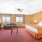 Hawthorn Suites by Wyndham Albuquerque
