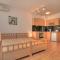 Oasis Ravda PMG Apartments