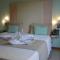 Sol Hotel