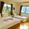 J.Holiday Inn Krabi