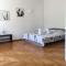 Foto: Central 5 Room Apartment 5/39