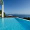 Villa Infinity -Amazing luxury villa 3 pools & Jacuzzi Foto: Villa Infinity -Amazing luxury villa 3 pools & Jacuzzi