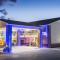 Super 8 by Wyndham Baker City