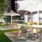 Seacrest Beachfront Apartments Surfers Paradise - Gold Coast