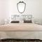 Eccelsoleccese Boutique B&B - steps from the Historic Center