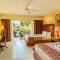 Bay Gardens Hotel